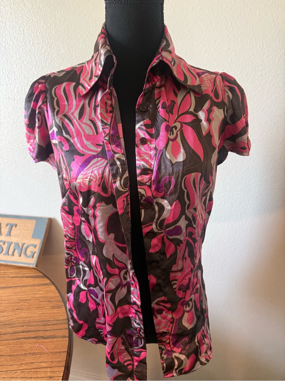 BCBGMaxAzria y2k rare 2000s  and Gray Floral Satin Button-Up Blouse